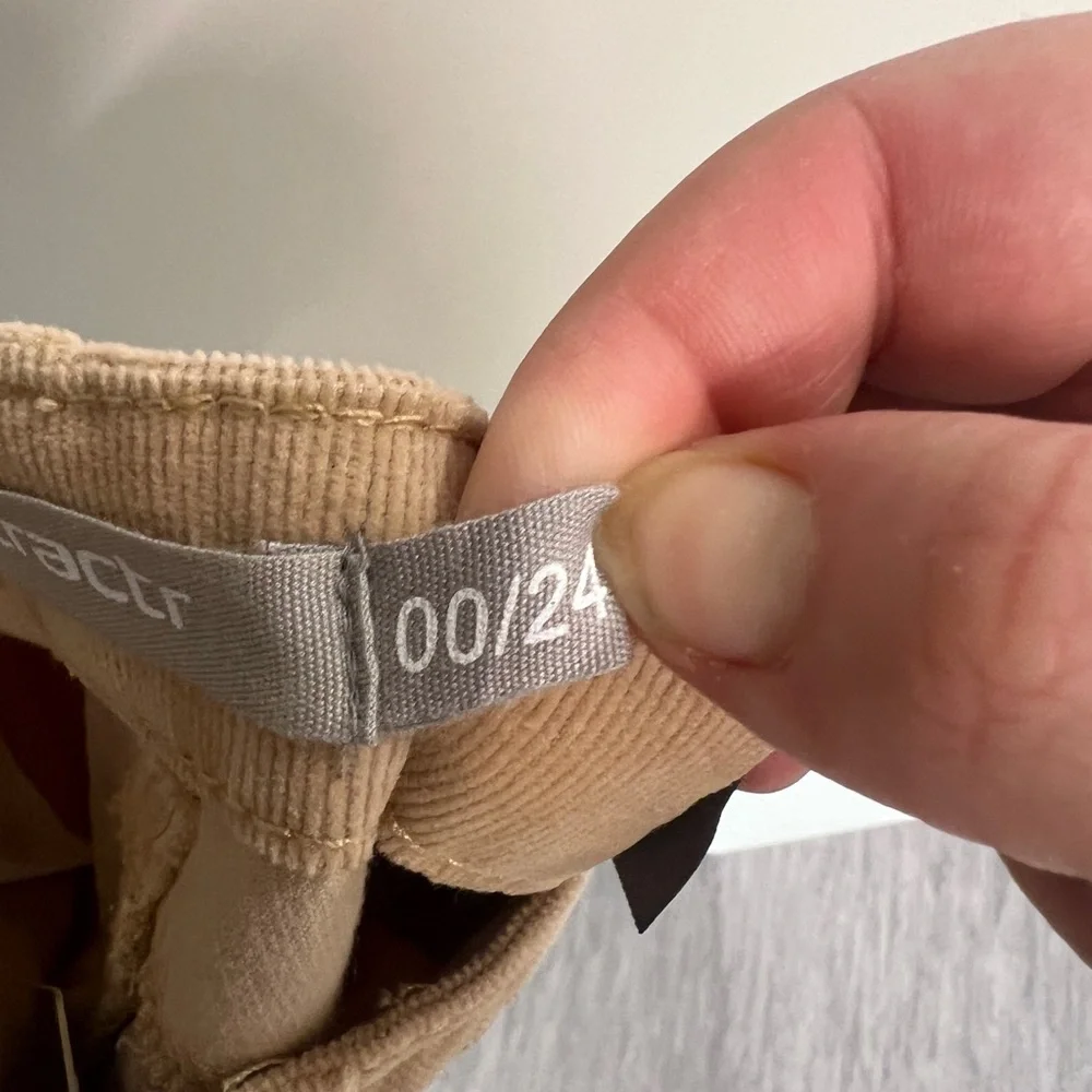 4. Tractr Camel Color Jeans - Picture 5 of 5